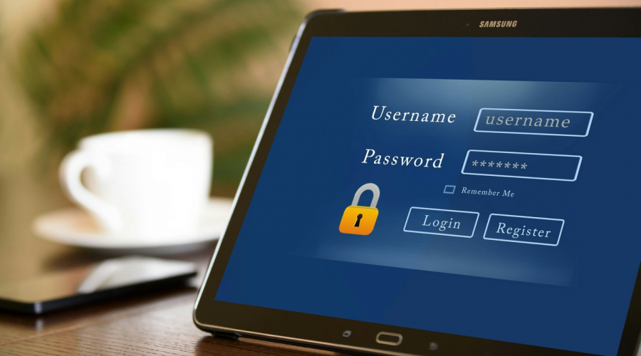 Sensible Daten mit Passwort-Manager schützen.